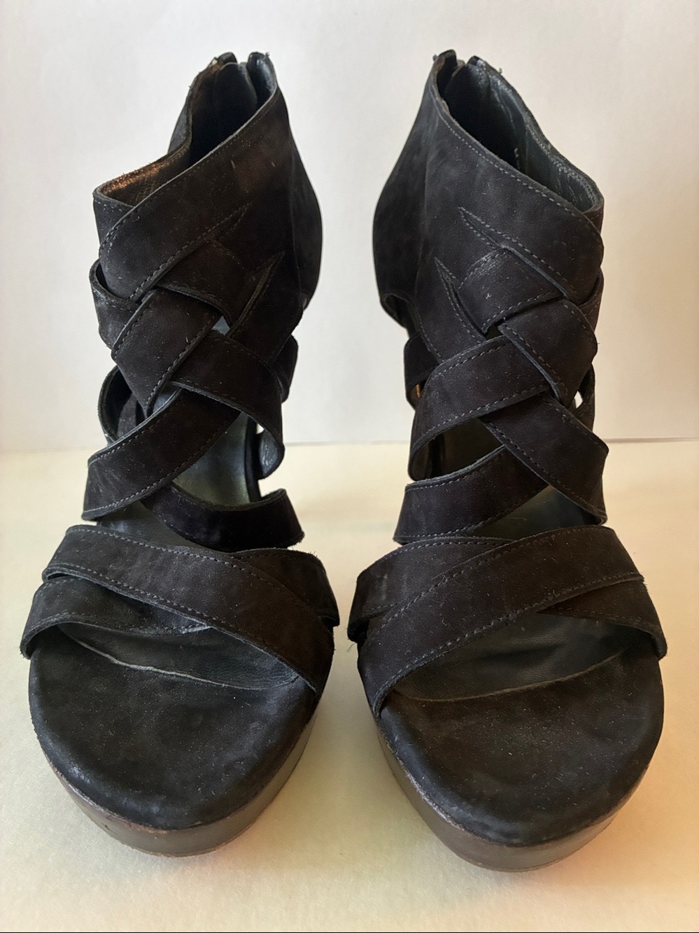 Stuart Weitzman suede cage back zip stiletto sandals. Sz 6.5